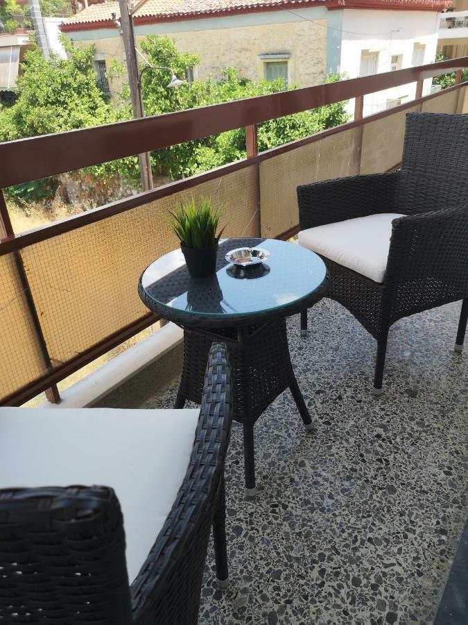 Explore Greece From Bright City Centre Apartment Chalkís 外观 照片